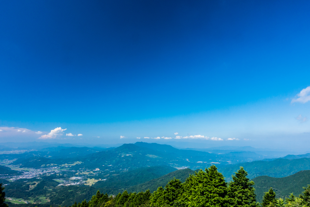 天山から八幡岳