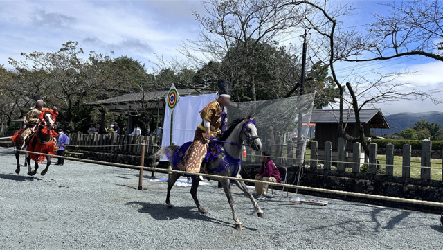 阿蘇神社の流鏑馬 (3)