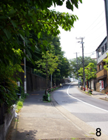 ゆるやかな坂と自然のコントラストが美しい ゆるやかな坂と自然のコントラストが美しい