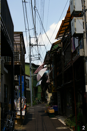 路地裏も楽しい 路地裏も楽しい