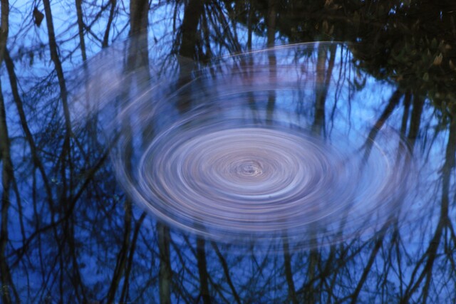 渦巻 by takbe (ID:12076798) 写真共有サイトPHOTOHITO