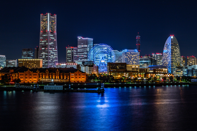 みなとみらいの夜景 by たかひさ (ID:8256220) 写真共有サイトPHOTOHITO