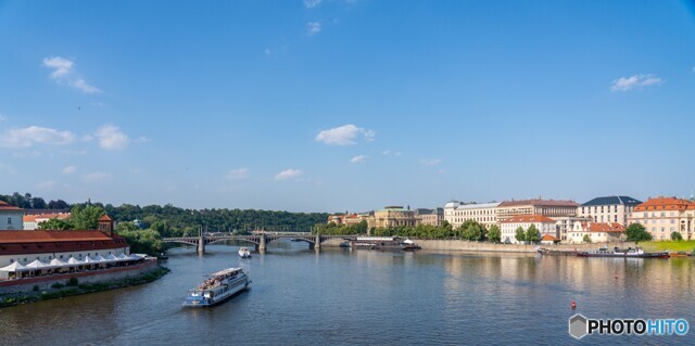 モルダウ川 by whiteale (ID:11733526) 写真共有サイトPHOTOHITO