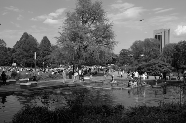 日曜日の公園 by ドイツ暮らし (ID:11778196) 写真共有サイトPHOTOHITO