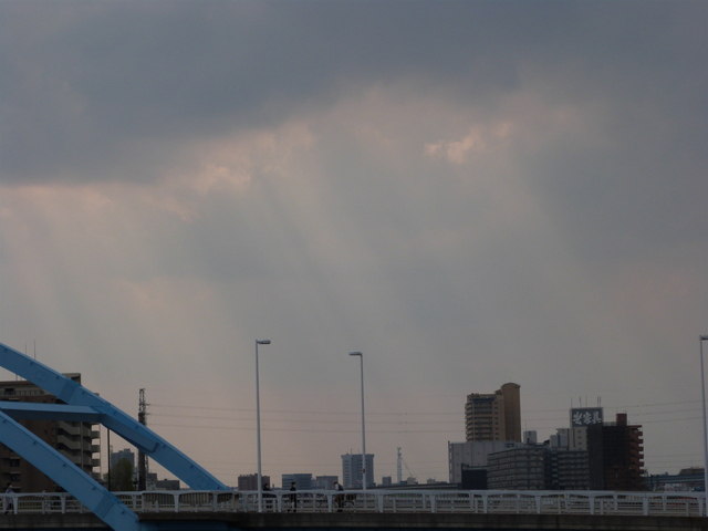 空のチンダル現象3 by NEBUKO (ID:11284185) 写真共有サイトPHOTOHITO