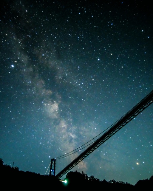 SAMYANG 12mm F2.0 NCS CS ブラック [フジフイルム用]投稿画像