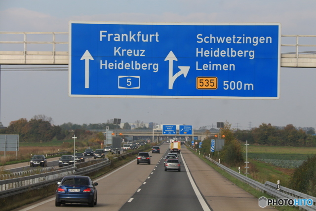 ドイツ アウトバーン_5 by クハ181 (ID:6167129) 写真共有サイトPHOTOHITO