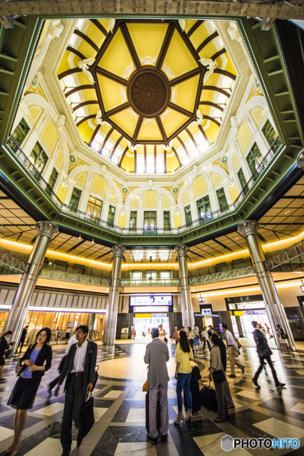 東京駅での写真 by J.tp.nobu （ID：6254573） 写真共有サイトPHOTOHITO